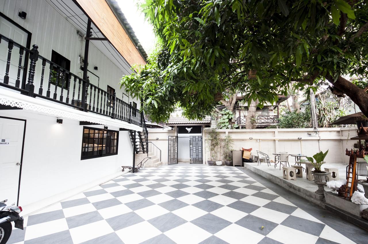 The Hidden House Bangkok Exterior photo